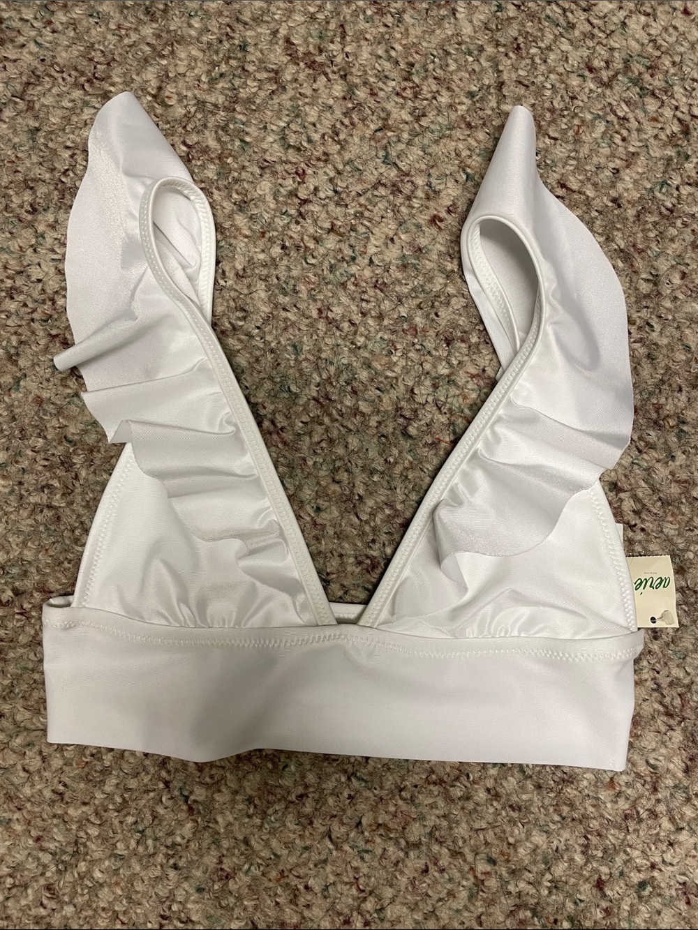 American eagle White Ruffle Triangle Bikini top- nwt